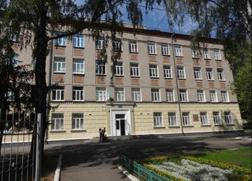 Общеобразовательная школа № 100 им. Макаренко - фасад Общеобразовательная школа № 100 им. Макаренко - фасад