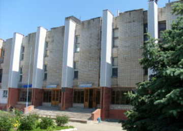 Слобожанский региональный центр профессионального образования - фасад Слобожанский региональный центр профессионального образования - фасад