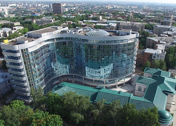 Учебно-библиотечный комплекс Национального юридического университета имени Ярослава Мудрого - фасад