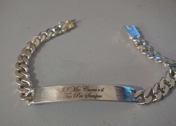 Гравировка Харькова - фасад Гравировка Харькова - фасад