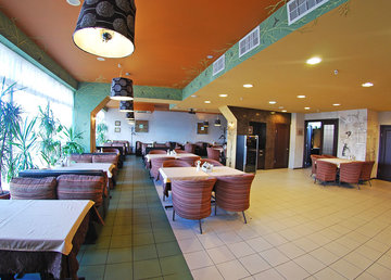 Сеть ресторанов-пиццерий «Паприка» Сеть ресторанов-пиццерий «Паприка»