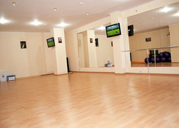 D-Club, фитнес-клуб - фасад