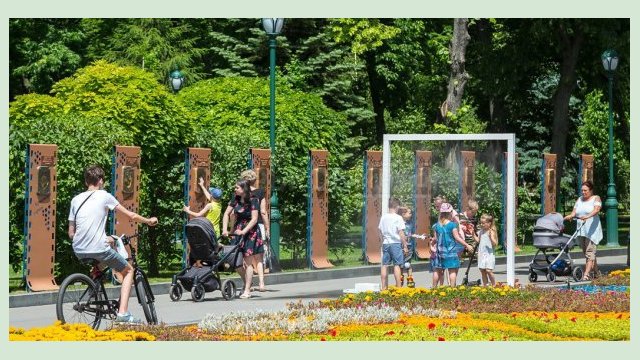 В Харькове устанавливают освежающие рамки В Харькове устанавливают освежающие рамки