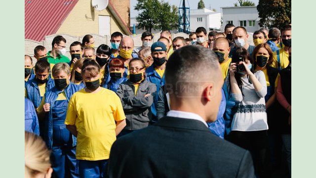 Алексей Кучер посетил крупнейшие промышленные предприятия Дергачевского района Алексей Кучер посетил крупнейшие промышленные предприятия Дергачевского района