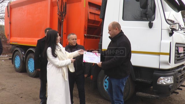 Благодаря поддержке областного бюджета Змиевская громада приобрела необходимую технику Благодаря поддержке областного бюджета Змиевская громада приобрела необходимую технику
