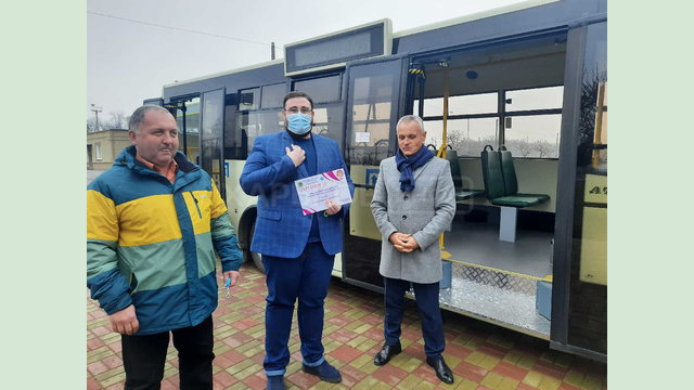 Близнюковская громада приобрела автобус и современное медицинское оборудование в рамках областных конкурсов Близнюковская громада приобрела автобус и современное медицинское оборудование в рамках областных конкурсов