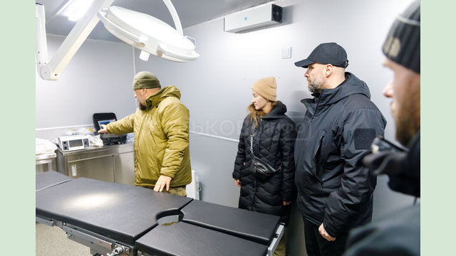 Для військових медиків придбали два мобільні госпіталі
