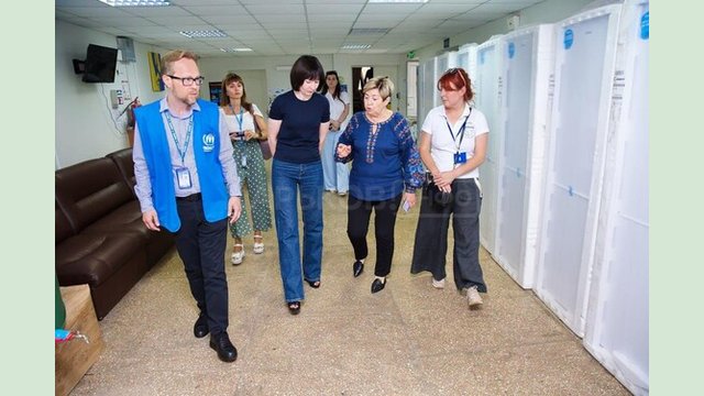 Для внутрішньо переміщених людей, які мешкають в одному з гуртожитків Харкова, передали побутову техніку від ООН