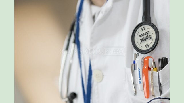 Медицинские работники скорой помощи включены в перечень медицинских специальностей, которым будет увеличено оклады втрое Медицинские работники скорой помощи включены в перечень медицинских специальностей, которым будет увеличено оклады втрое