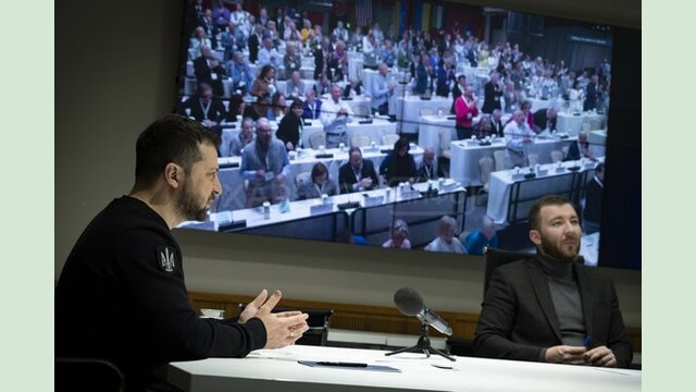 Допомога Україні зараз – це інвестиція у глобальний мир, у реальну архітектуру безпеки – звернення Президента Допомога Україні зараз – це інвестиція у глобальний мир, у реальну архітектуру безпеки – звернення Президента