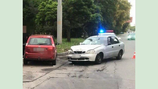ДТП в Харькове, пострадала женщина. ДТП в Харькове, пострадала женщина.