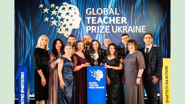 Двоє педагогів потрапили до топ-10 вчителів України за версією Global Teacher Prize Ukraine Двоє педагогів потрапили до топ-10 вчителів України за версією Global Teacher Prize Ukraine