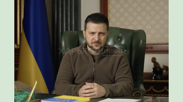 Дякую всім, хто попри постійні російські обстріли робить усе, щоб українці могли жити нормально – Президент Дякую всім, хто попри постійні російські обстріли робить усе, щоб українці могли жити нормально – Президент