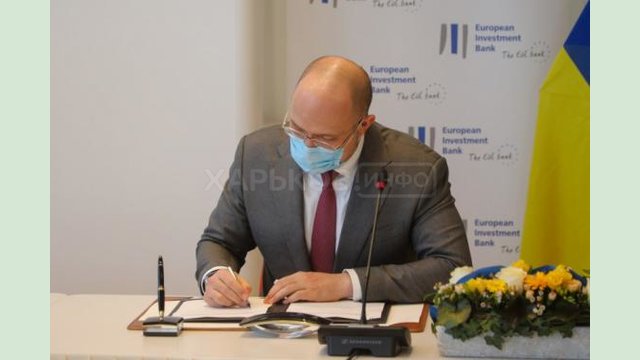 ЕИБ выделит 50 млн евро на закупку вакцин для Украины ЕИБ выделит 50 млн евро на закупку вакцин для Украины