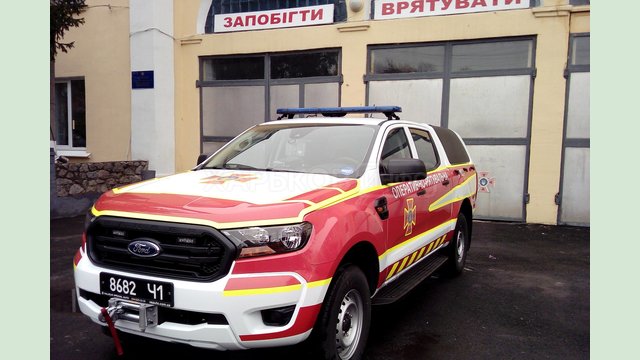 Еще в 3-х районах Харьковщины появились современные аварийно-спасательные автомобили Еще в 3-х районах Харьковщины появились современные аварийно-спасательные автомобили
