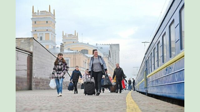 Евакуйованих із Куп'янської громади дітей відправили на реабілітацію до Рівненщини