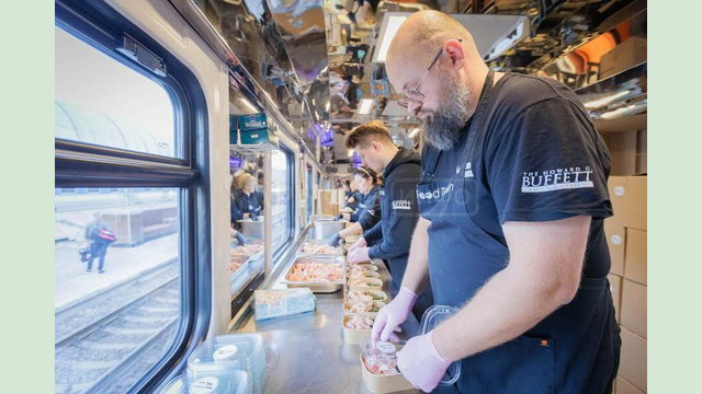 «Food Train» на Харківщині приготував та видав мільйонну порцію гарячої їжі