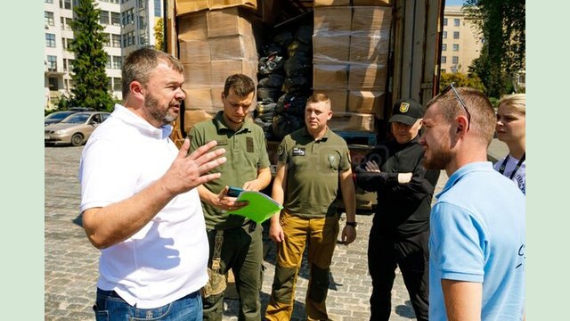 Громады Харьковщины получат продуктовые наборы из Казахстана Громады Харьковщины получат продуктовые наборы из Казахстана
