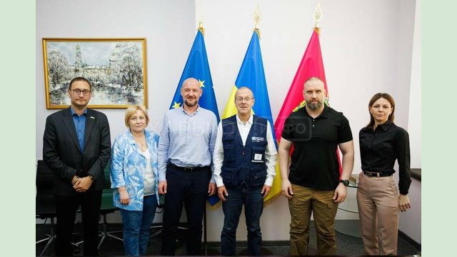 Харківська ОВА і Всесвітня організація охорони здоров'я посилюють співпрацю у сфері гуманітарної допомоги населенню Харківська ОВА і Всесвітня організація охорони здоров'я посилюють співпрацю у сфері гуманітарної допомоги населенню