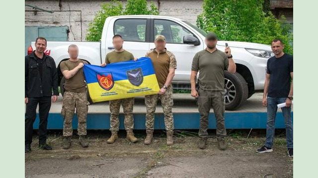 Харківська ОВА спільно з Курилівською громадою передали українським захисникам техніку та дрони Харківська ОВА спільно з Курилівською громадою передали українським захисникам техніку та дрони
