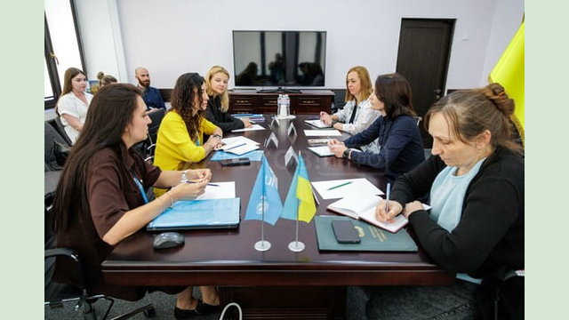 Харківська ОВА спільно з ЮНІСЕФ реалізує проєкти у сфері раннього відновлення та розвитку громад Харківська ОВА спільно з ЮНІСЕФ реалізує проєкти у сфері раннього відновлення та розвитку громад