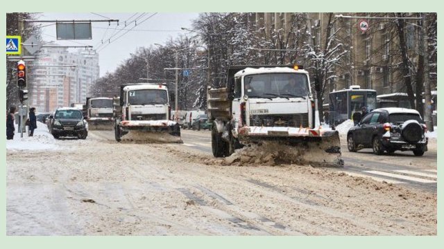 Харьковчан просят не парковать машины на обочинах и не заграждать въезды во дворы Харьковчан просят не парковать машины на обочинах и не заграждать въезды во дворы