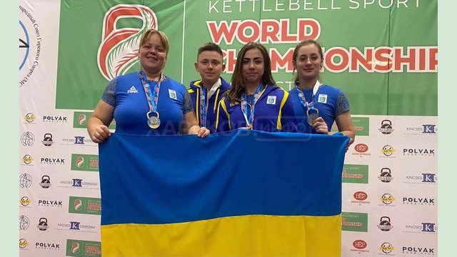 Харьковчане - победители призеры ЧМ по гиревому спорту Харьковчане - победители призеры ЧМ по гиревому спорту