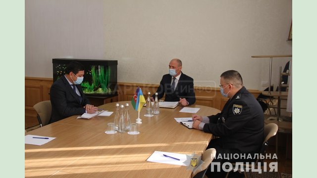 Харьковская милиция продолжает охранять представительства Азербайджана и Армении - Валерий Сокуренко Харьковская милиция продолжает охранять представительства Азербайджана и Армении - Валерий Сокуренко