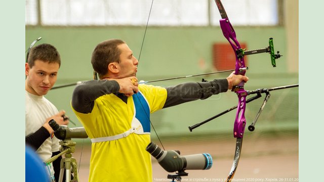 Харьковские лучники настреляли 2 медали на ЧУ