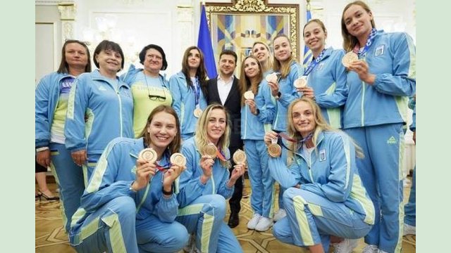 Харьковские олимпийцы и их тренеры отмечены государственными наградами Украины Харьковские олимпийцы и их тренеры отмечены государственными наградами Украины