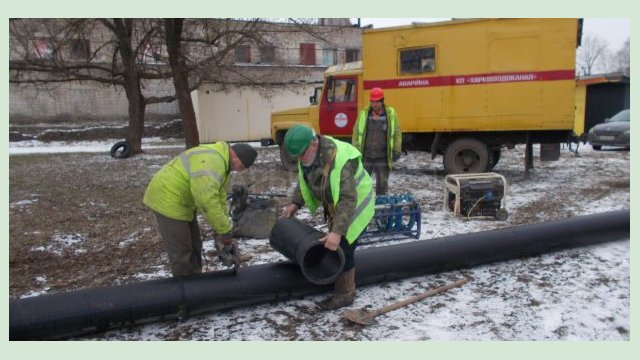 «Харьковводоканал» обновляет магистраль в Новобаварском районе