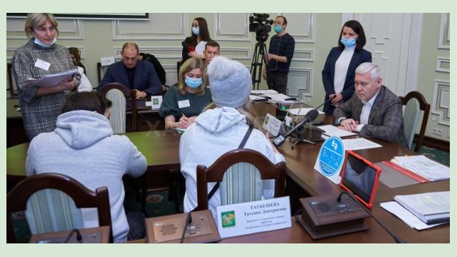 Игорь Терехов провел встречу с жителями Харькова