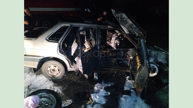 Индустриальный район: спасатели потушили пожар в автомобиле Индустриальный район: спасатели потушили пожар в автомобиле