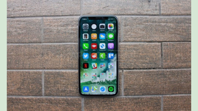 Какой экран выбрать для iPhone: копию или оригинал? Какой экран выбрать для iPhone: копию или оригинал?