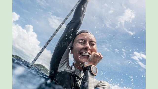 Катерина Садурська виборола другу золоту медаль на чемпіонаті світу з фрідайвингу Катерина Садурська виборола другу золоту медаль на чемпіонаті світу з фрідайвингу