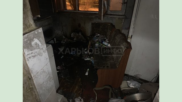 Киевский район: спасатели ликвидировали пожар в квартире 16-этажного жилого дома Киевский район: спасатели ликвидировали пожар в квартире 16-этажного жилого дома
