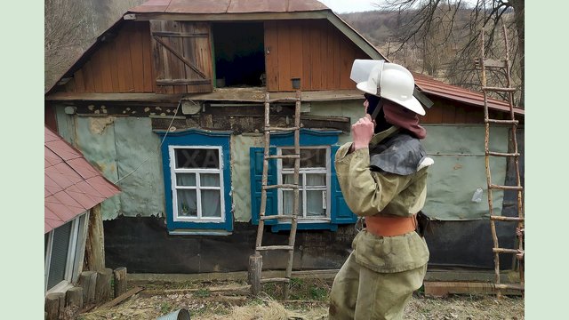 Коломакский район: спасатели ликвидировали пожар в частном доме