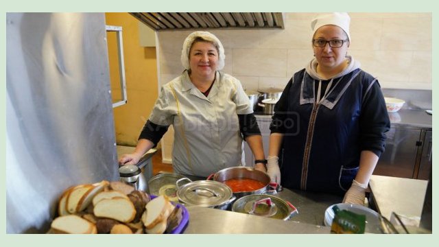 #Лица_Харькова. Наталья Коваленко и Лилия Наньева - повара КП «Комплекс по вывозу бытовых отходов»