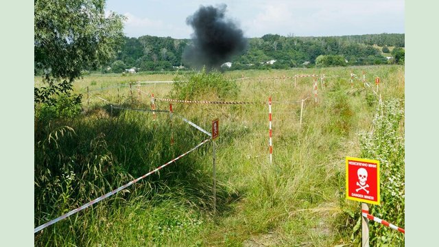 Міжнародні організації розробляють карту розмінування сільгоспугідь Харківщини Міжнародні організації розробляють карту розмінування сільгоспугідь Харківщини