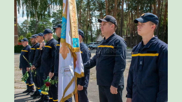 Міжрегіональному центру гуманітарного розмінування та швидкого реагування ДСНС України – 85 років