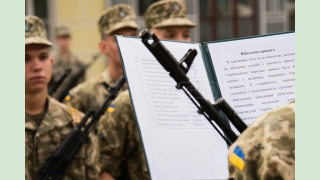 На Харківщині триває відбір кандидатів на військову службу за контрактом у ЗСУ На Харківщині триває відбір кандидатів на військову службу за контрактом у ЗСУ
