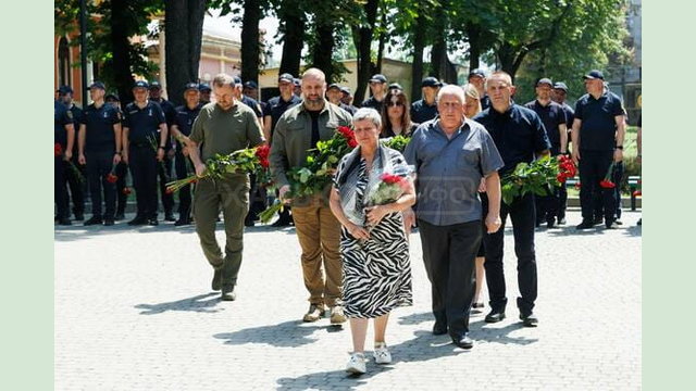 На Харківщині вшанували пам’ять героя-рятувальника Артема Костирі На Харківщині вшанували пам’ять героя-рятувальника Артема Костирі