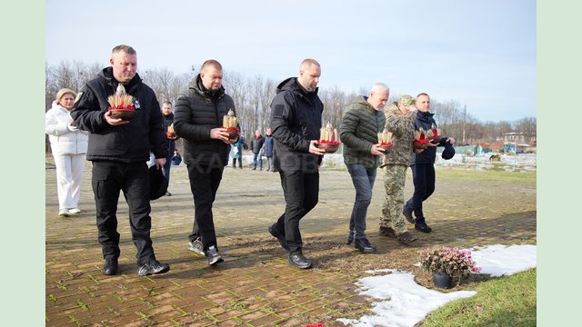 На Харківщині вшанували пам’ять жертв Голодоморів