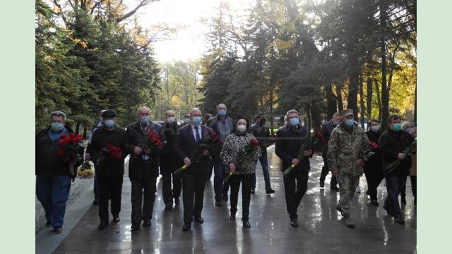 На Харьковщине отметили 76-ю годовщину со дня изгнания нацистов из Украины На Харьковщине отметили 76-ю годовщину со дня изгнания нацистов из Украины