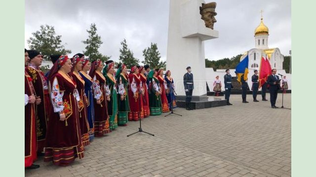 На Харьковщине отметили 77-ю годовщину освобождения области во время Второй мировой войны На Харьковщине отметили 77-ю годовщину освобождения области во время Второй мировой войны