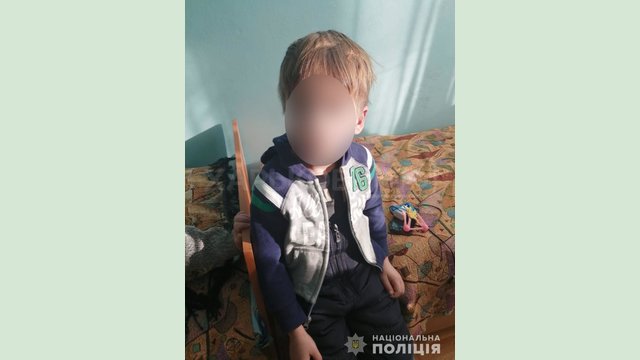 На Харьковщине полицейские составили протокол в отношении женщины, которая почти на сутки оставила без присмотра малолетних детей На Харьковщине полицейские составили протокол в отношении женщины, которая почти на сутки оставила без присмотра малолетних детей