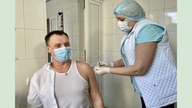На Харьковщине продолжается кампания по вакцинации от COVID-19 На Харьковщине продолжается кампания по вакцинации от COVID-19
