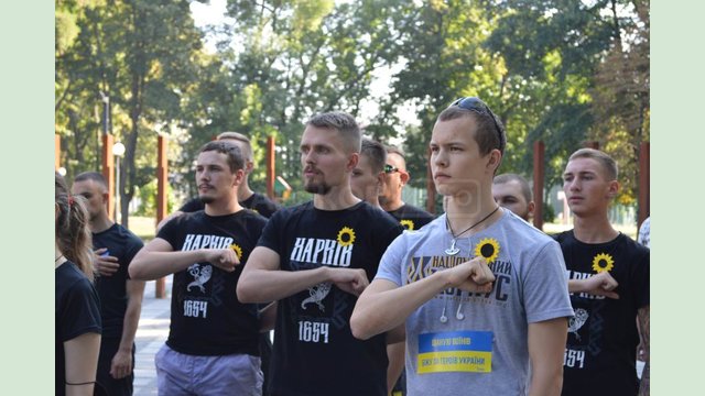 На Харьковщине прошел Всеукраинский патриотический забег «Шаную воїнів, біжу за героїв України»