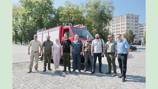 На потреби Куп’янської тергромади передали пожежно-рятувальну машину На потреби Куп’янської тергромади передали пожежно-рятувальну машину