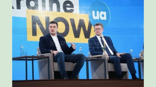 На вакцинацию планируют записывать через портал «Дія» На вакцинацию планируют записывать через портал «Дія»